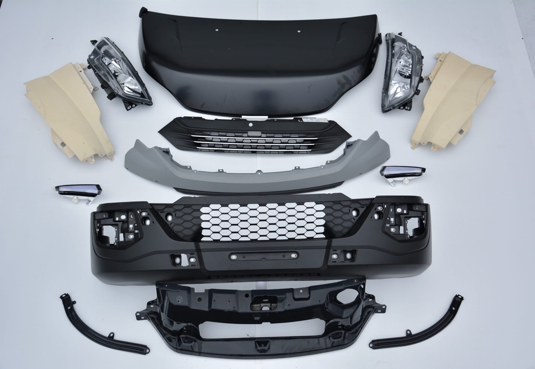 Mascherina Griglia Frontale Iveco Daily 2019 - 5802075842