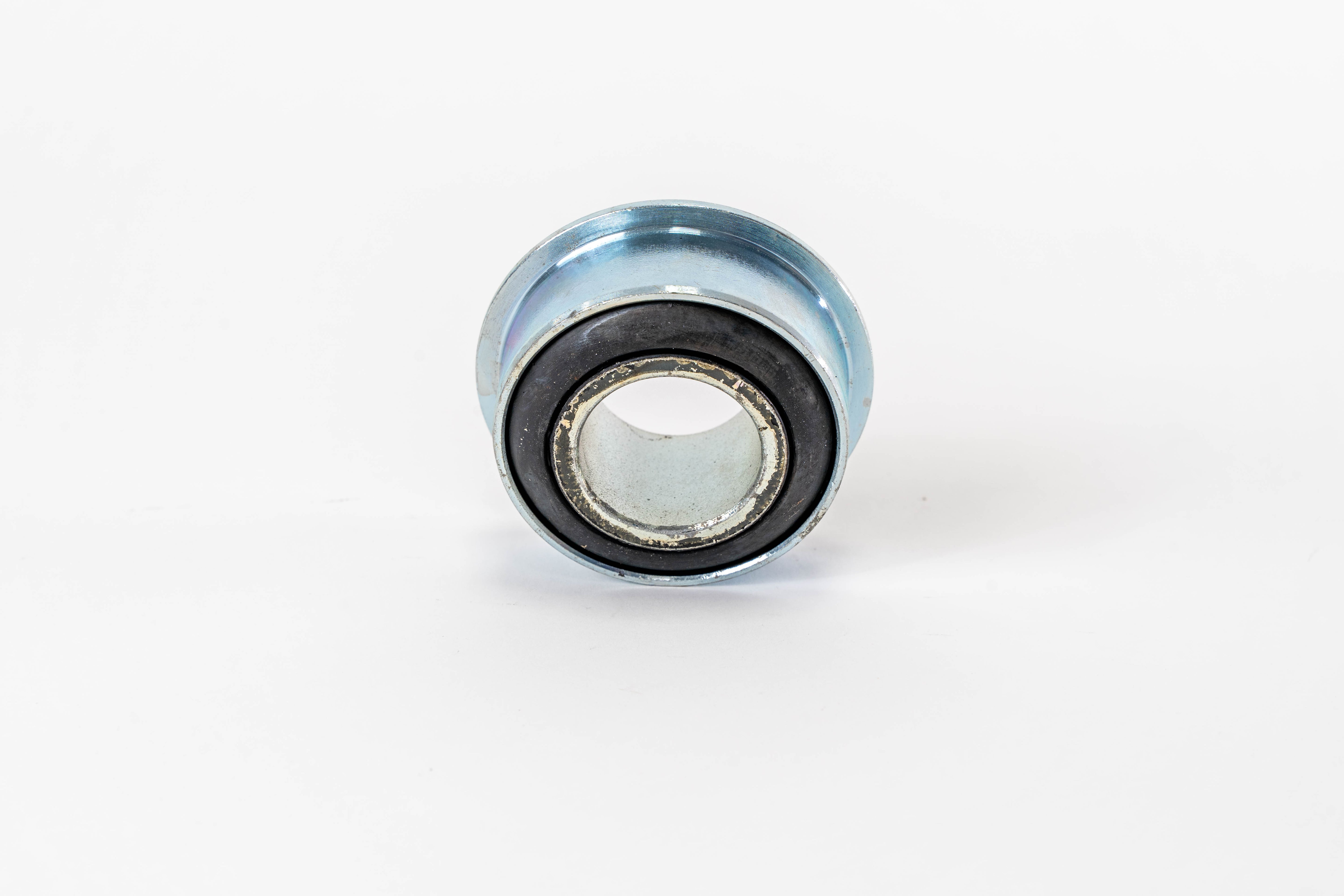 Boccola braccio oscillante anteriore IVECO DAILY oe 500350342