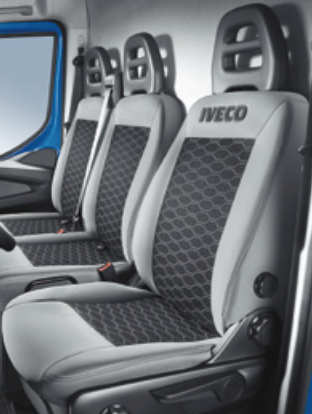 Fodera Sedile Iveco Daily PREMIUM SILVER  Tessuto Techno Silk personalizzato con logo IVECO. Fodera AUTISTA con foro bracciolo e foro manopola di regolazione lombare - 500050893