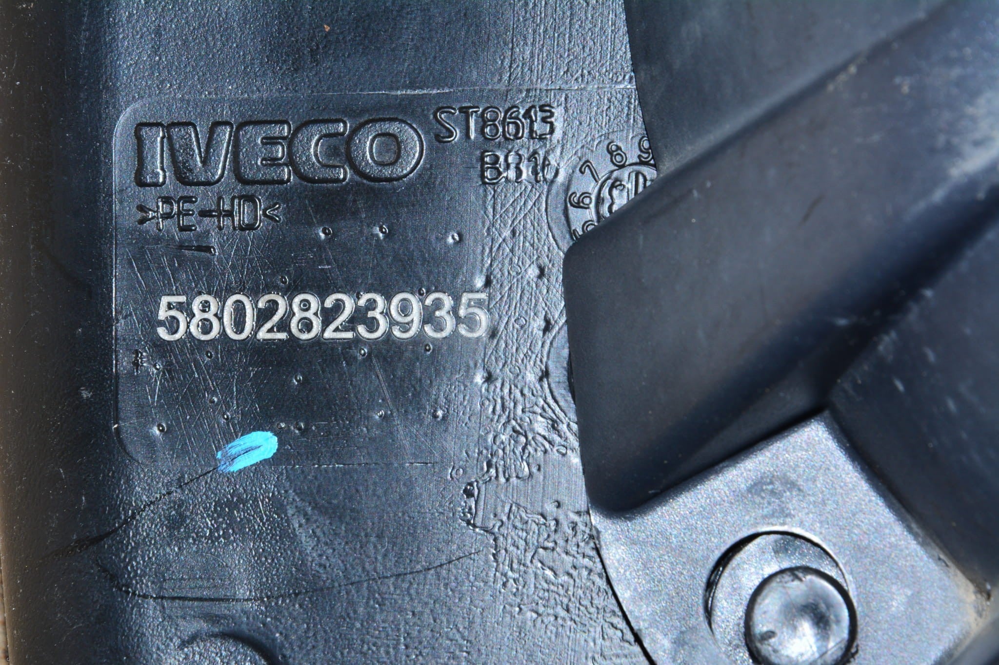 Serbatoio AdBlue Iveco Daily 2022 - 5803236610; 5802823935